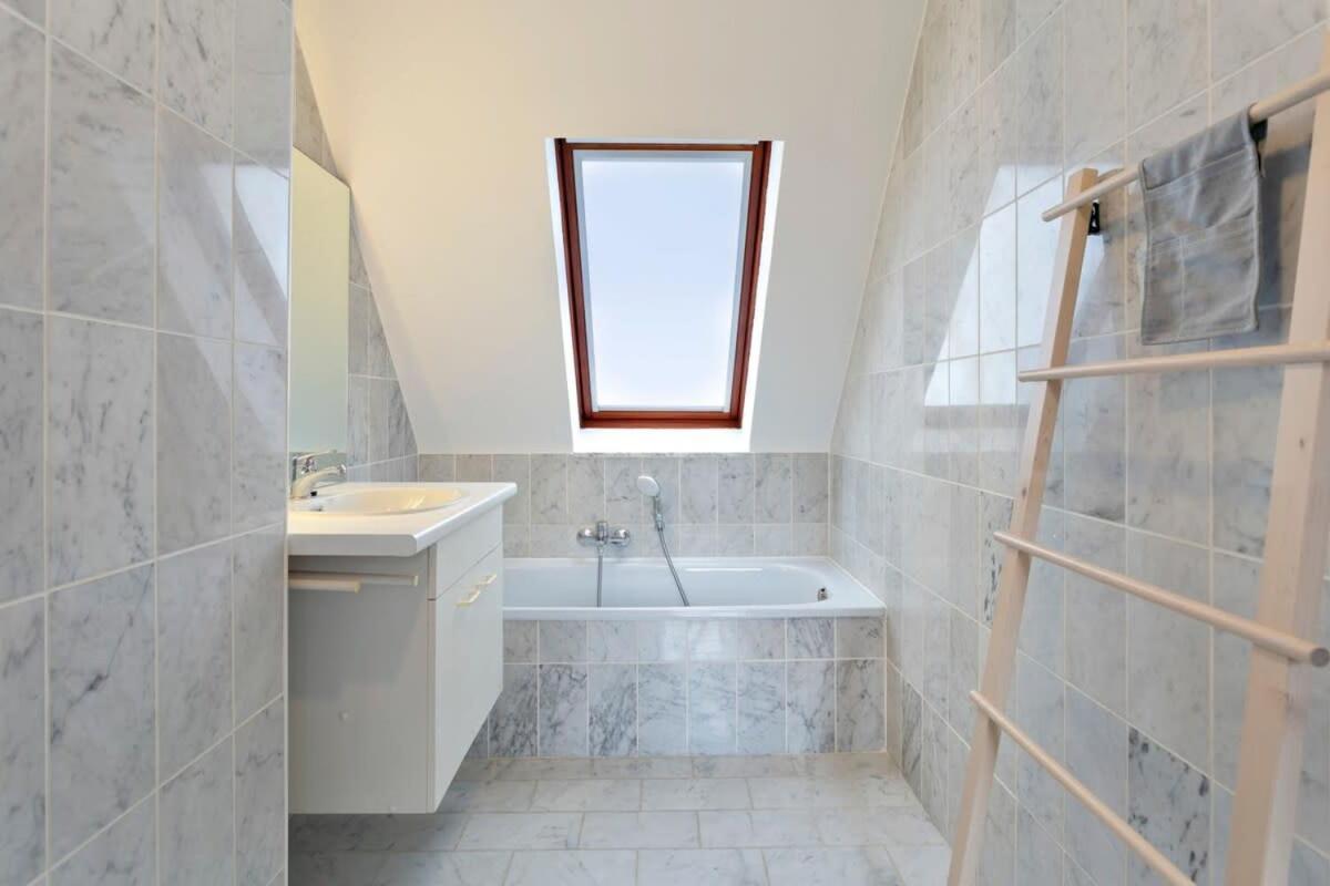 Huswell - Cozy And Roomy Studio With A Homely Feel De Haan Exterior photo